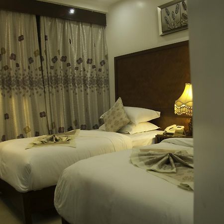 Zimbo Golden Hotel Dar es Salaam Exterior photo
